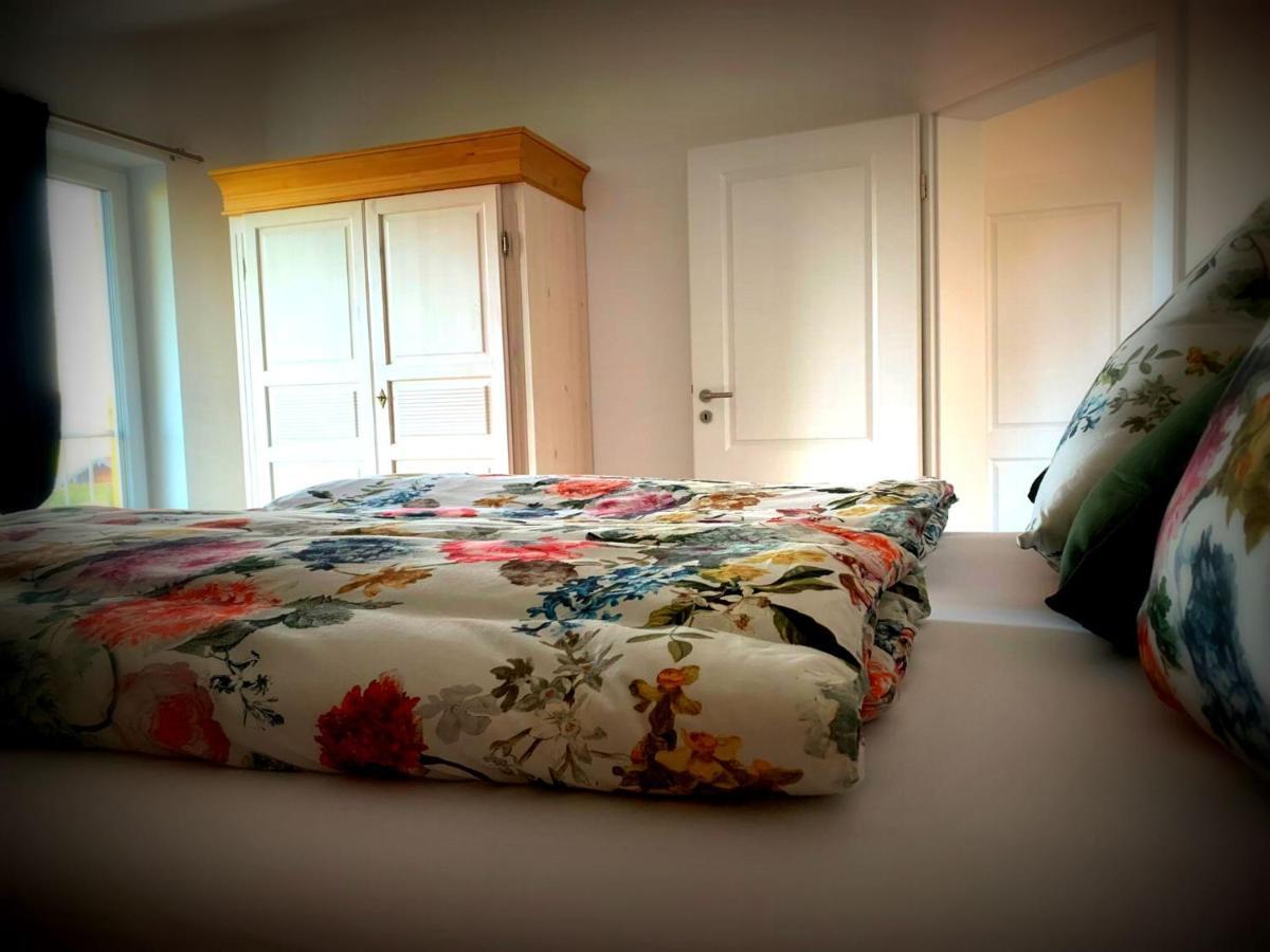 23 Neu Erbaute Ferienwohnung Mit Schloss- Und Panoramablick Halblech Eksteriør billede