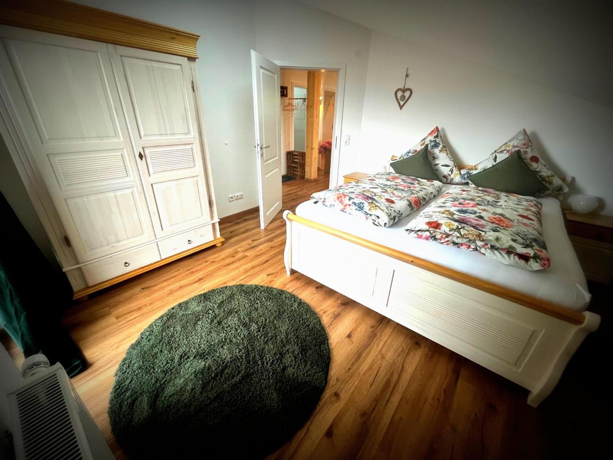 23 Neu Erbaute Ferienwohnung Mit Schloss- Und Panoramablick Halblech Eksteriør billede