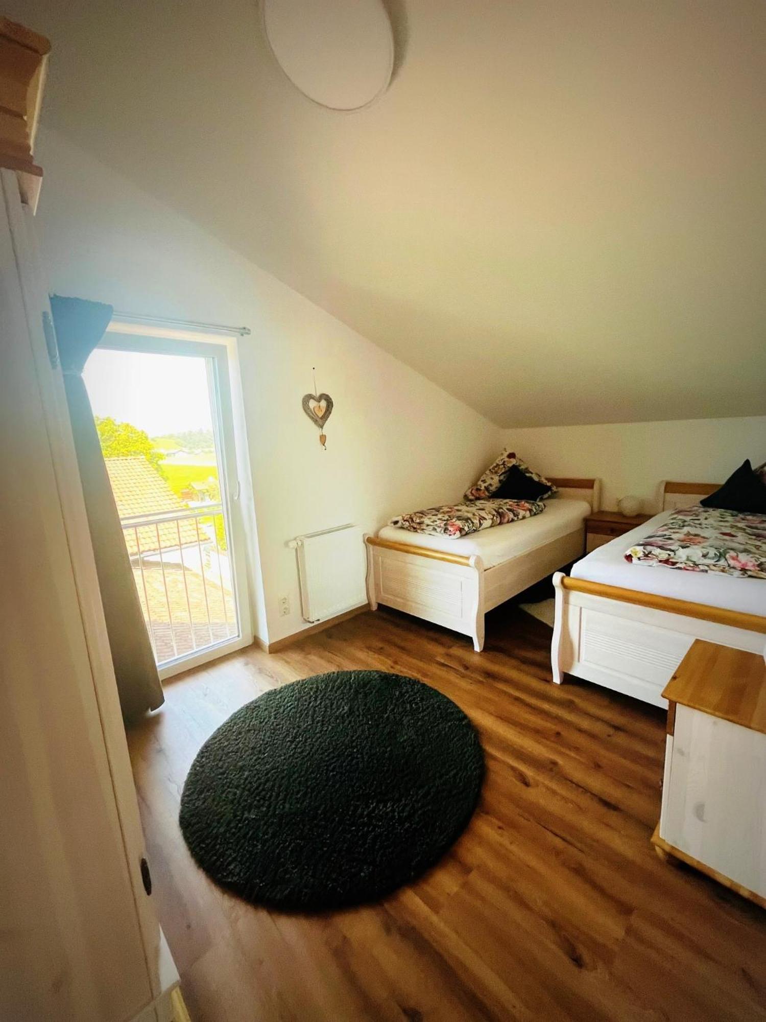 23 Neu Erbaute Ferienwohnung Mit Schloss- Und Panoramablick Halblech Eksteriør billede