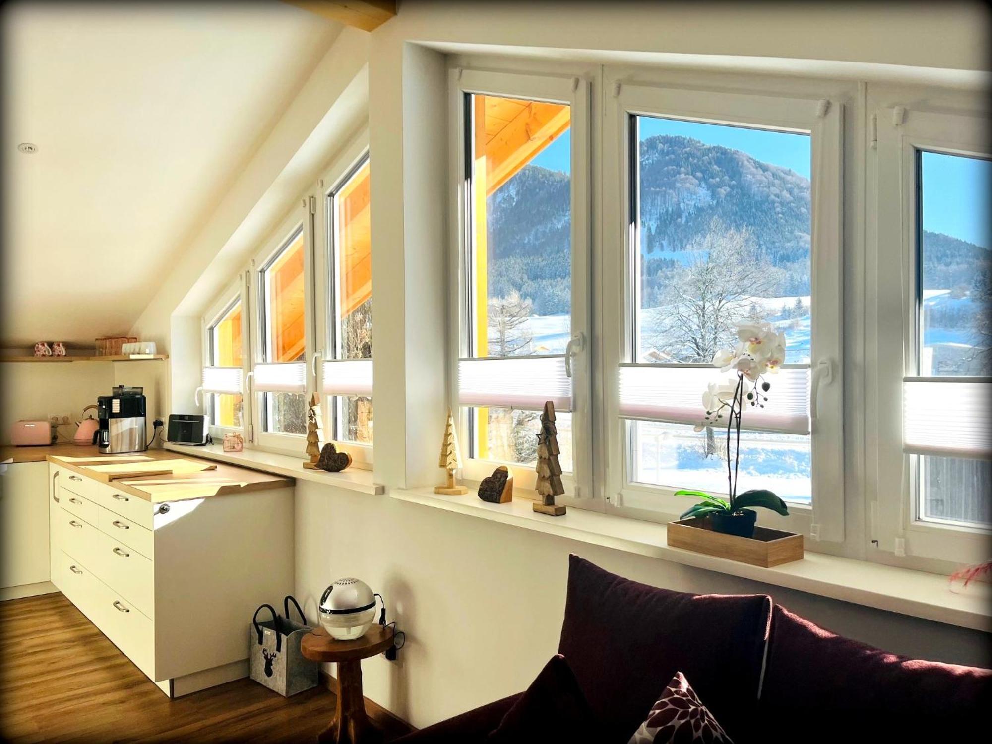 23 Neu Erbaute Ferienwohnung Mit Schloss- Und Panoramablick Halblech Eksteriør billede
